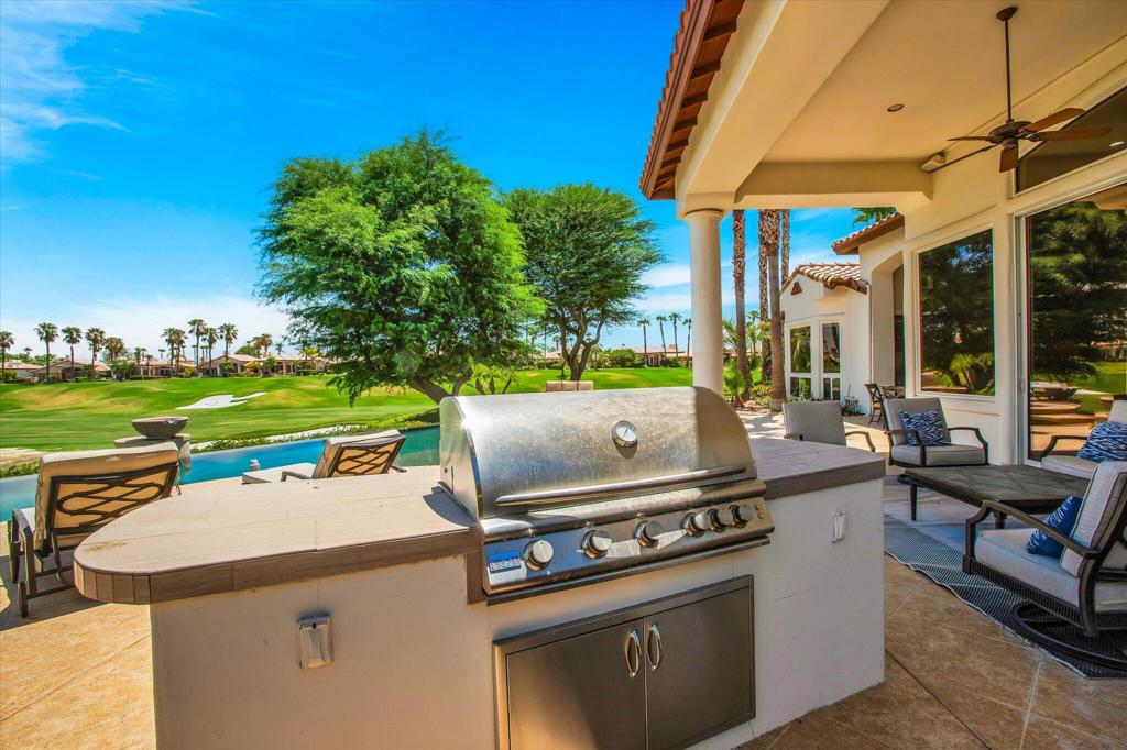 49110 Rancho Pointe