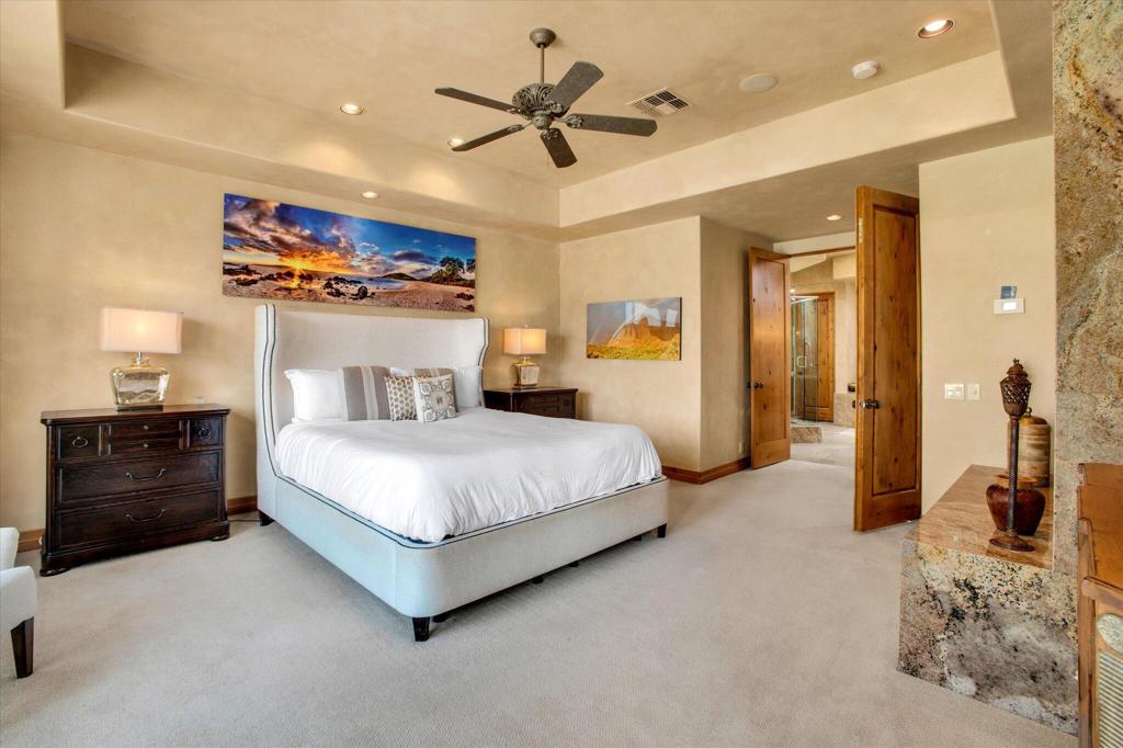 49110 Rancho Pointe