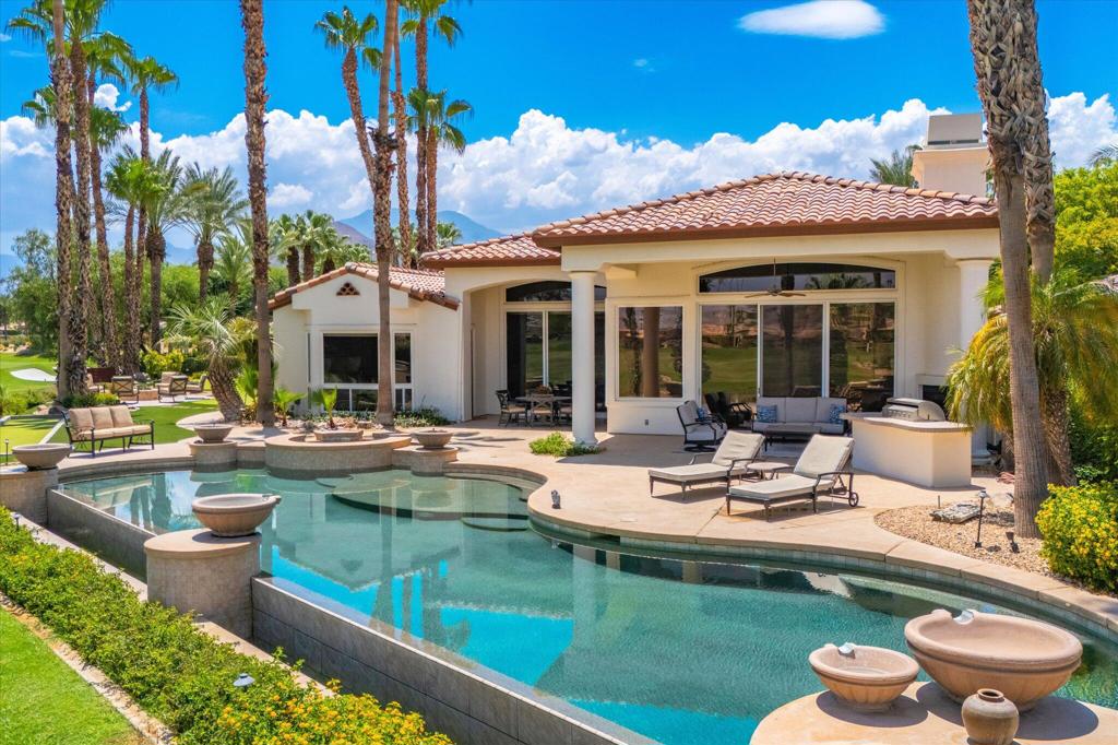 49110 Rancho Pointe