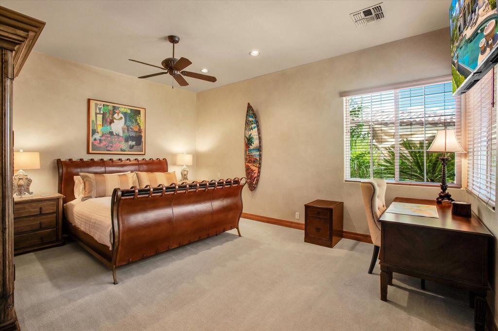 49110 Rancho Pointe