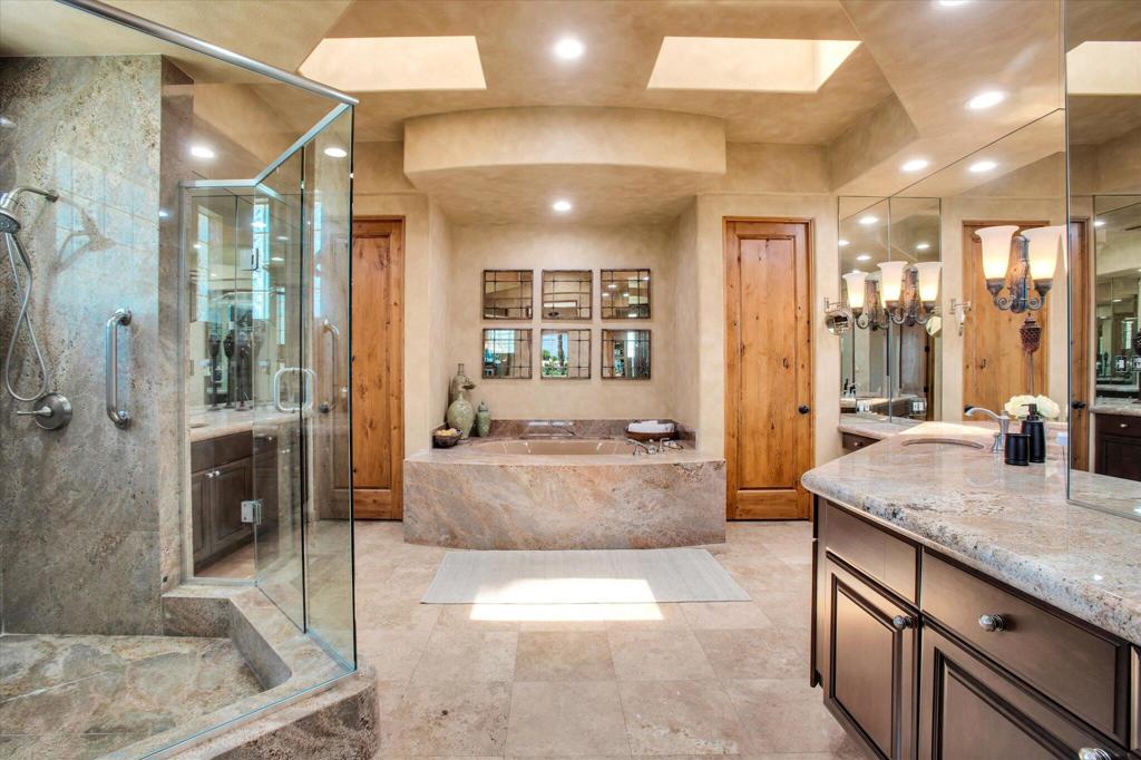 49110 Rancho Pointe
