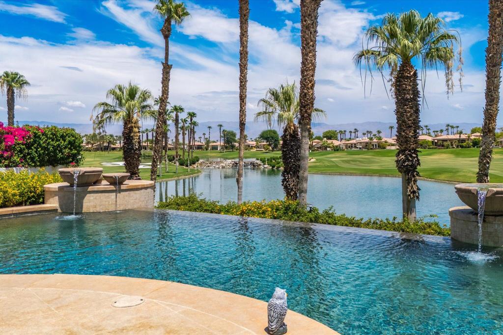 49110 Rancho Pointe