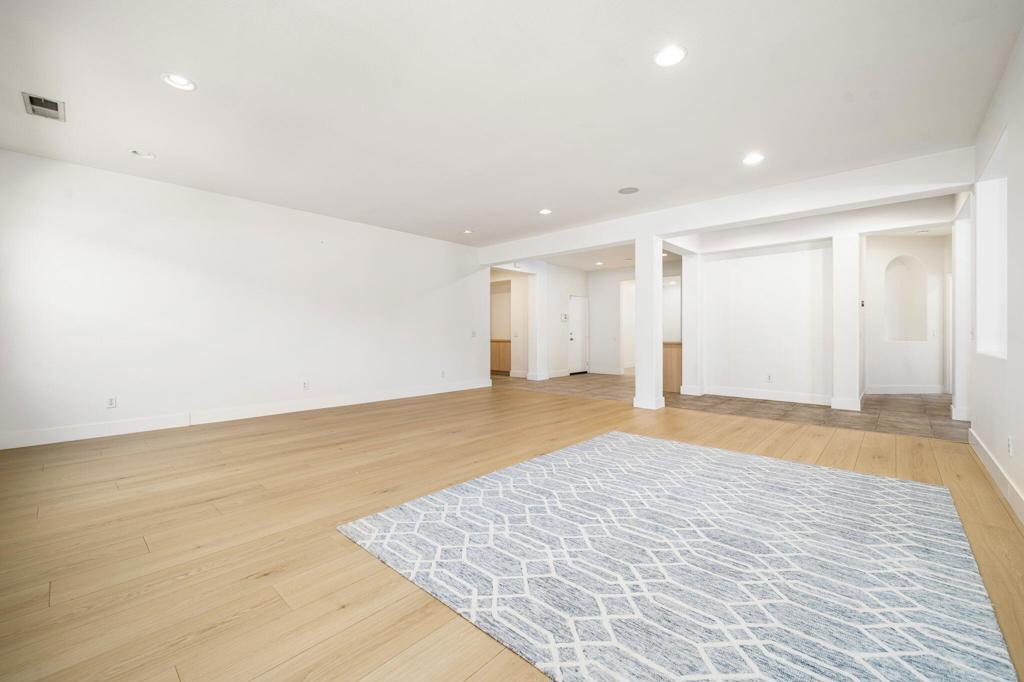 41153 Danforth Court