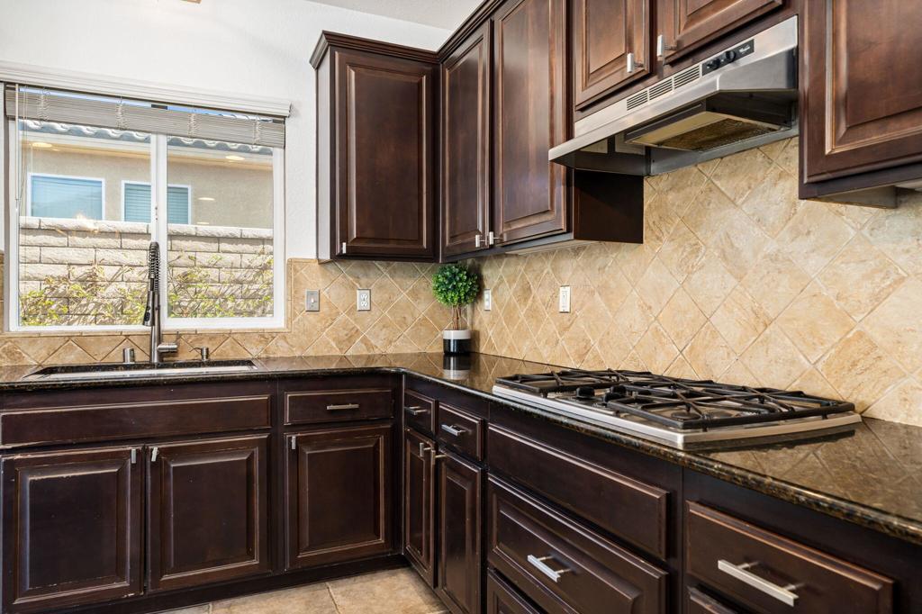 41153 Danforth Court