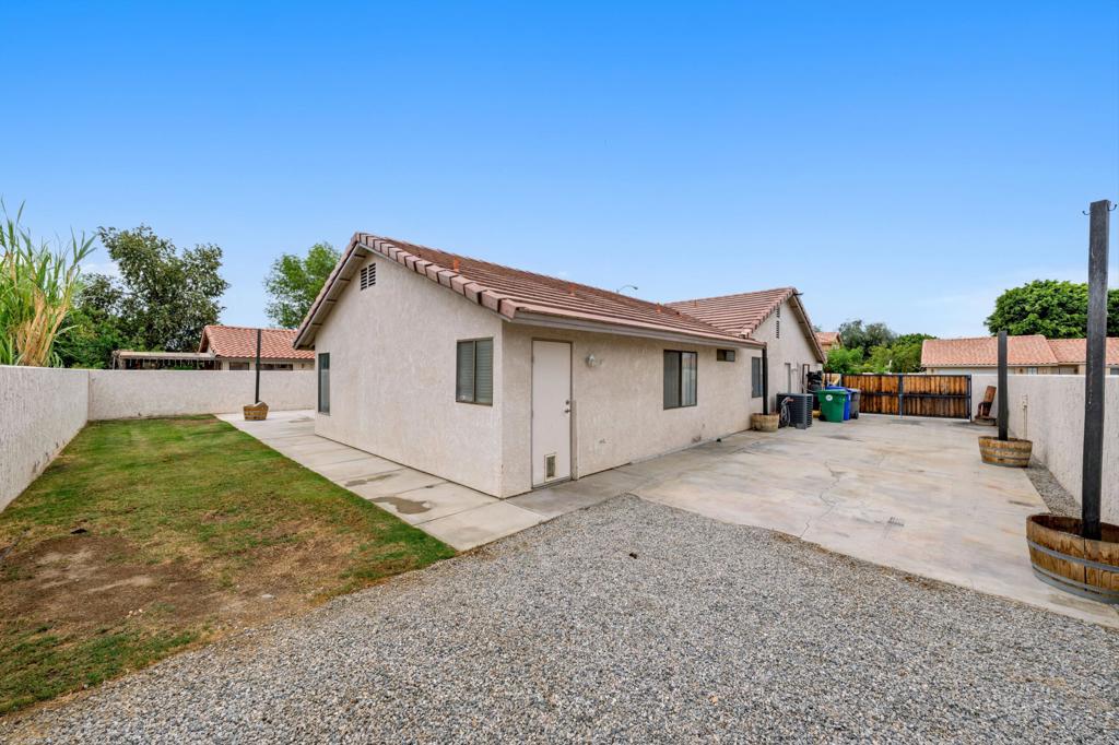 45558 Indian River Road