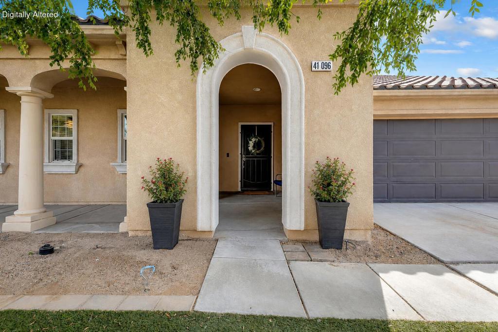 41096 Maxwell Court