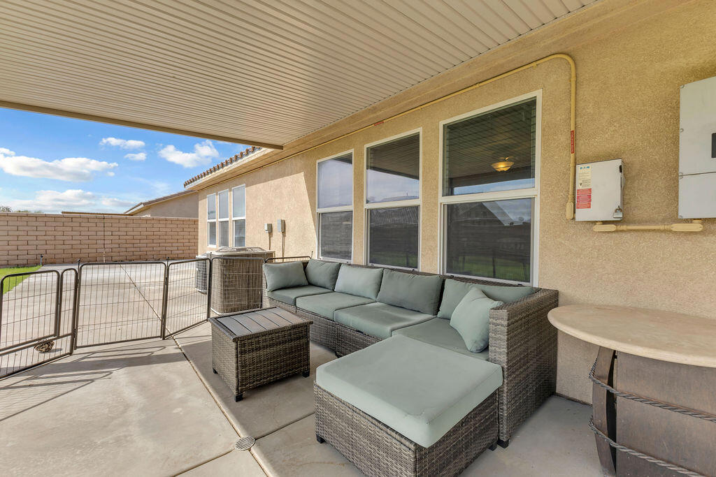 41096 Maxwell Court