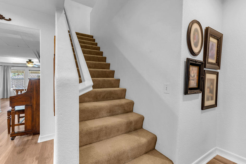 41096 Maxwell Court