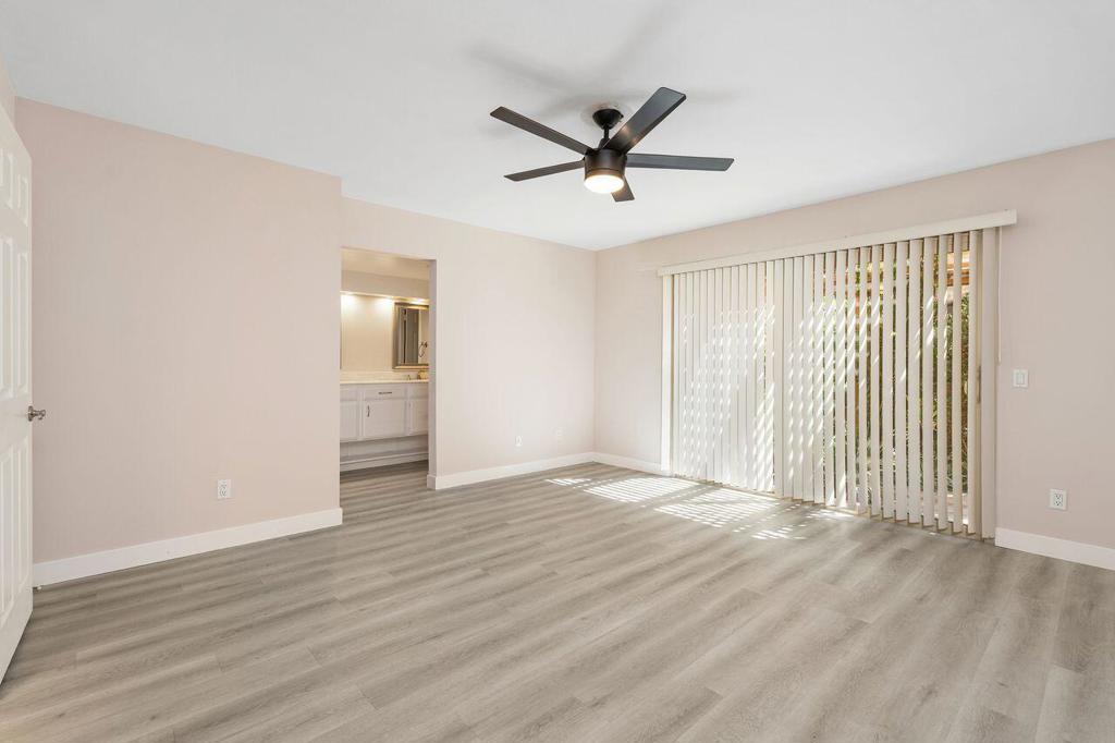 44239 Venice Court
