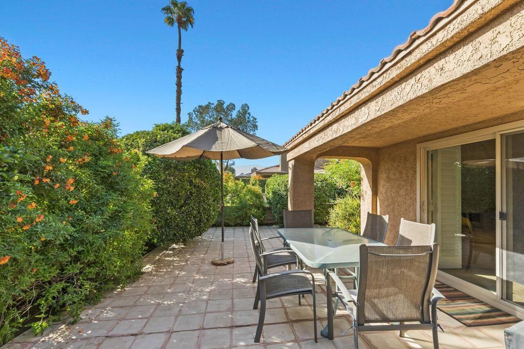 44239 Venice Court