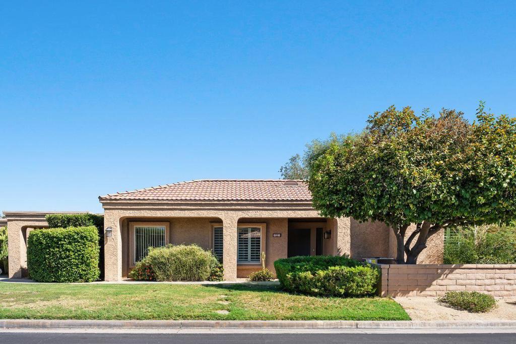 44239 Venice Court