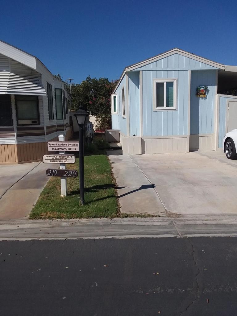 84136 Ave 44, #220 #220