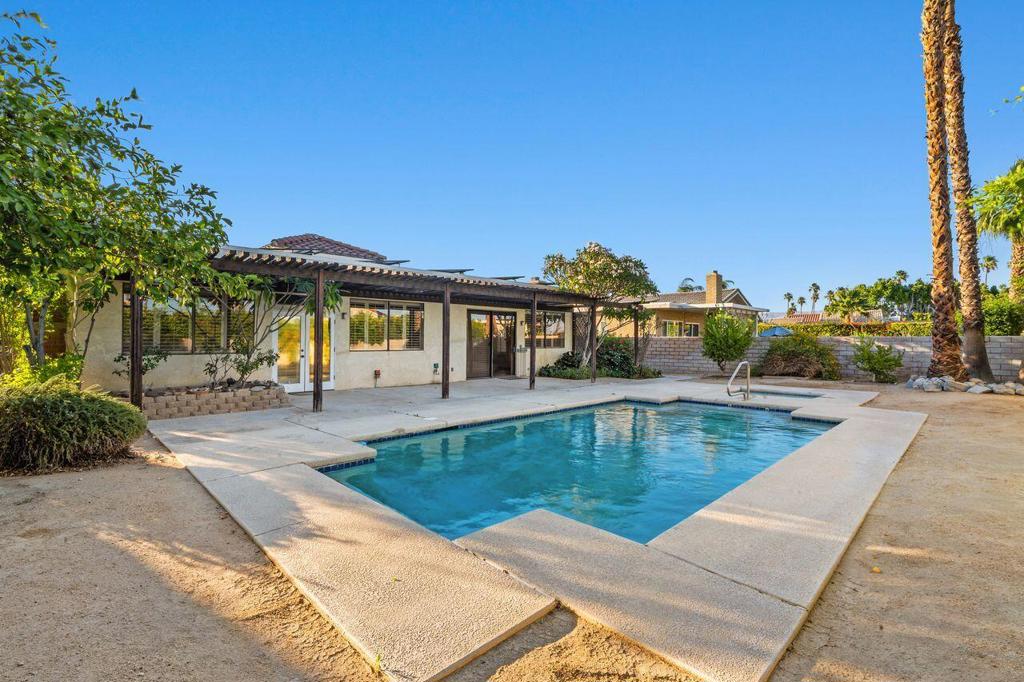 46 Santo Domingo Drive