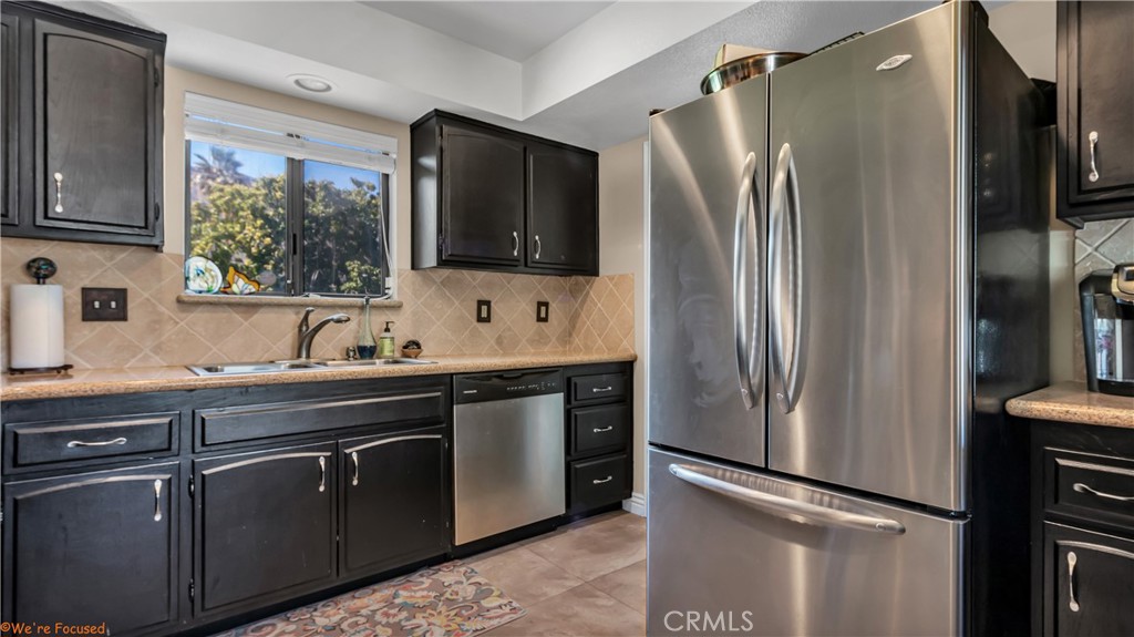 53355 Avenida Herrera