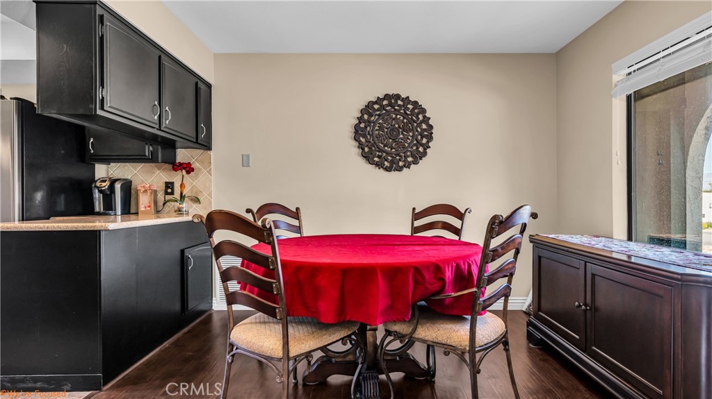 53355 Avenida Herrera