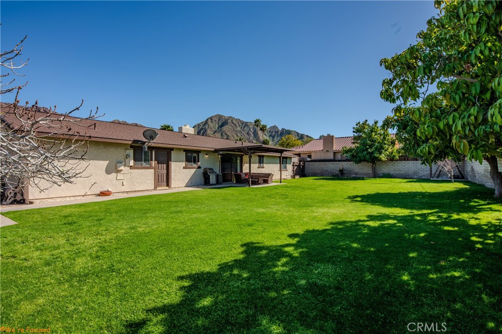 53355 Avenida Herrera