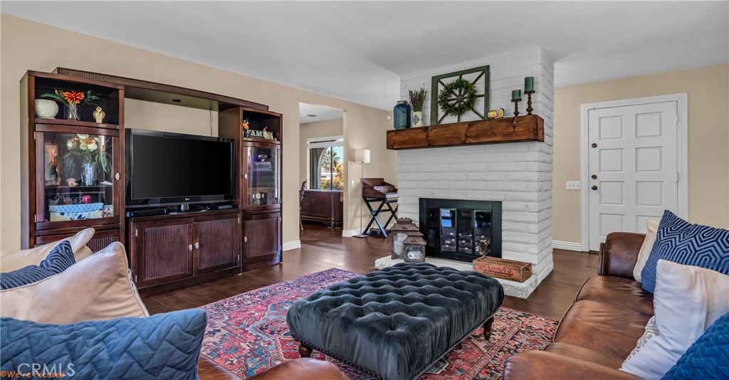 53355 Avenida Herrera