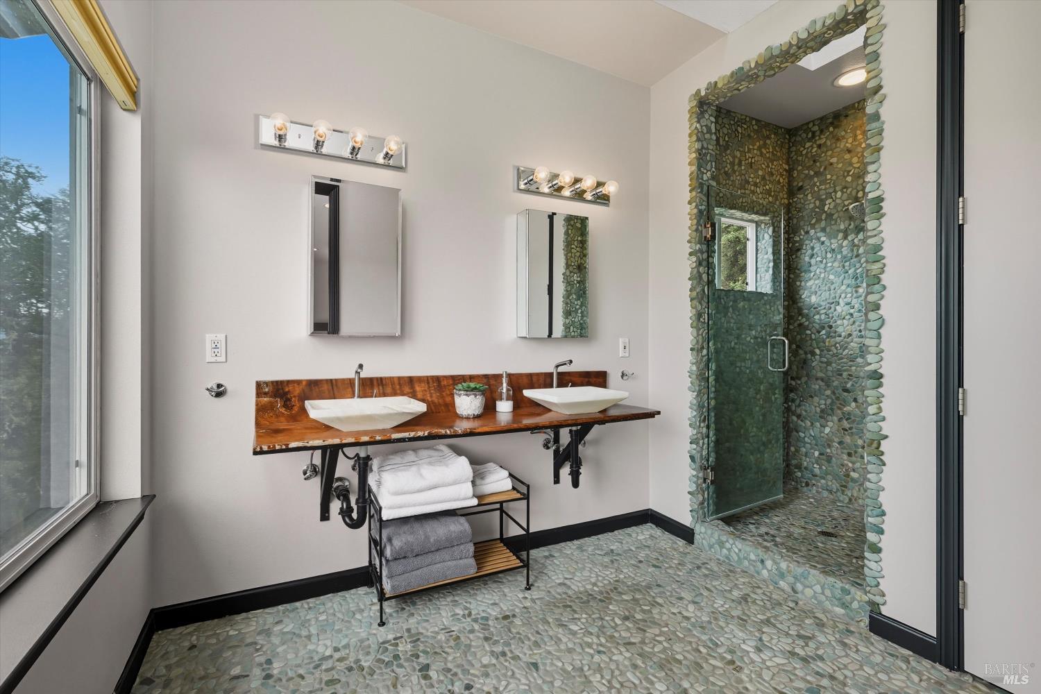 31000 Pine Mountain Road