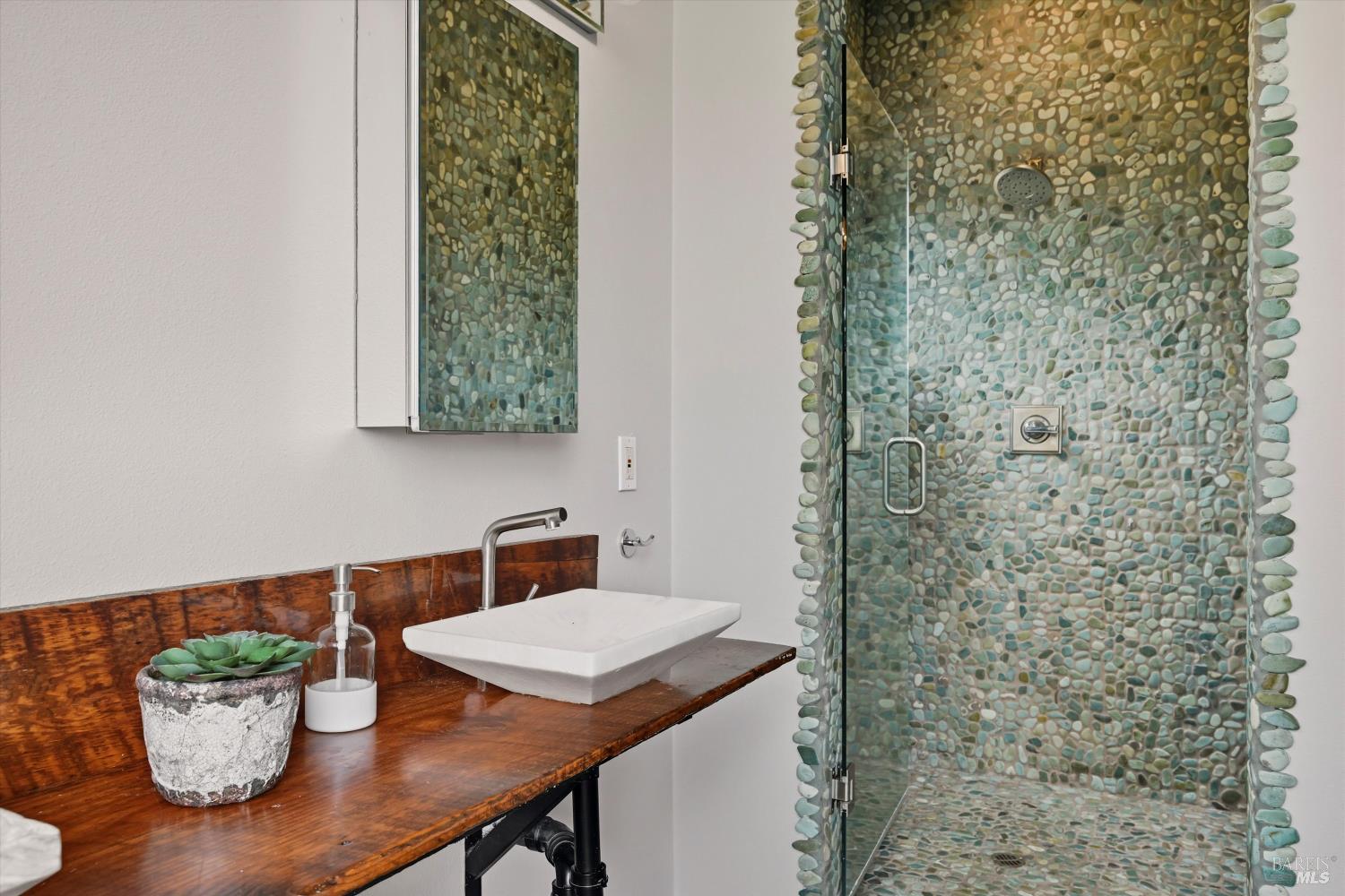 31000 Pine Mountain Road