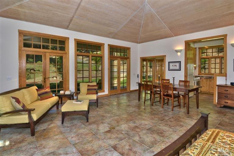 18900 NW Armstrong Woods Road NW