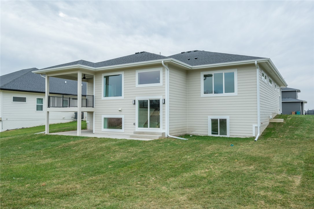 2109 NE Heritage Drive