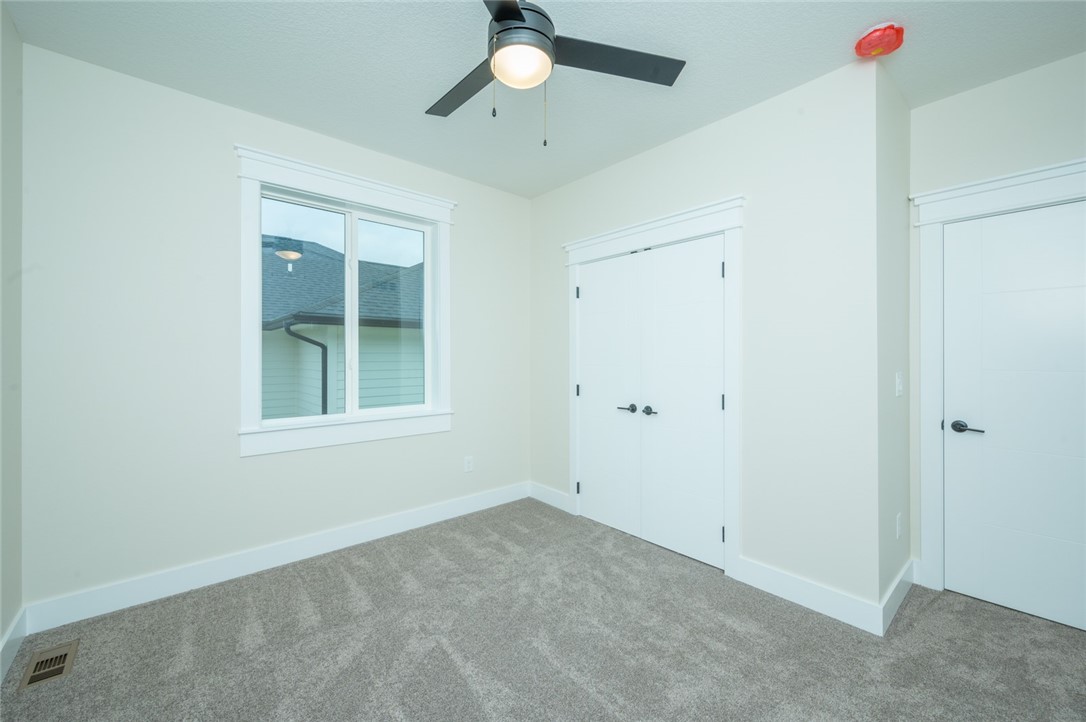 2109 NE Heritage Drive