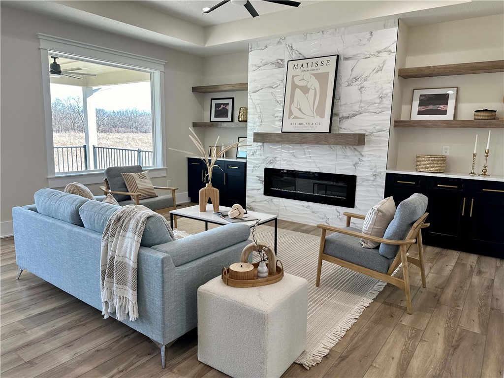 2109 NE Heritage Drive