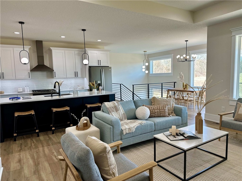 2109 NE Heritage Drive