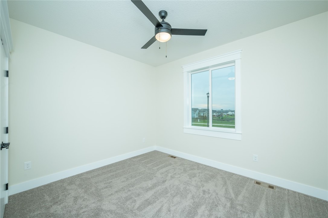 2109 NE Heritage Drive