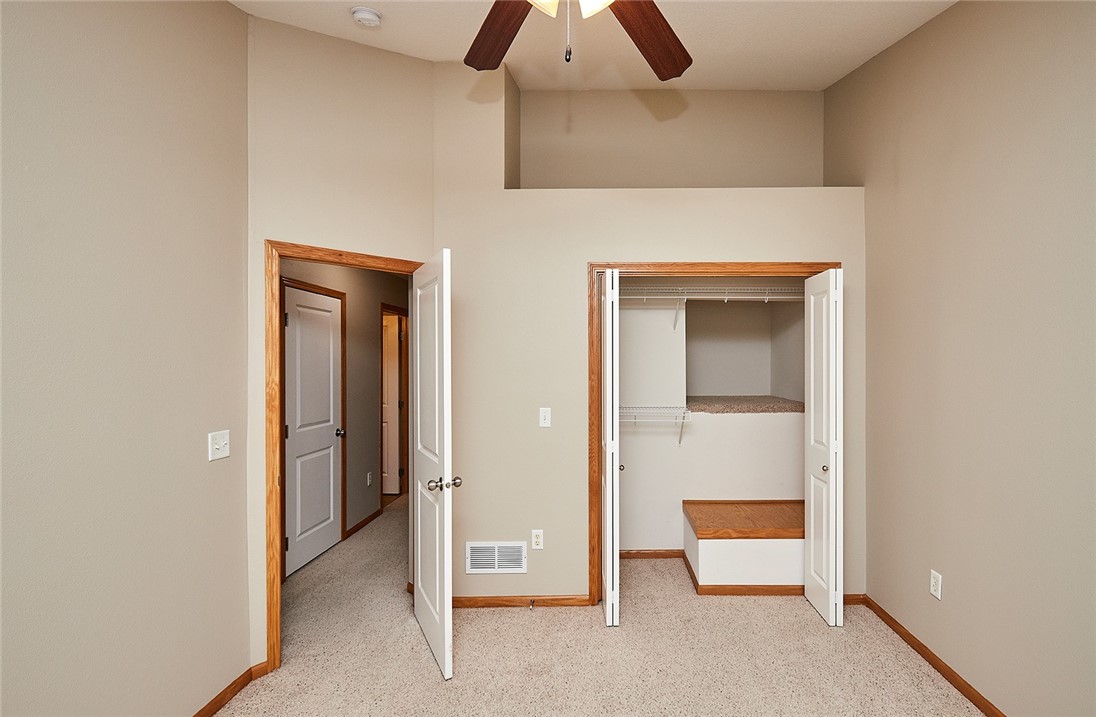 309 NE Sandalwood Street