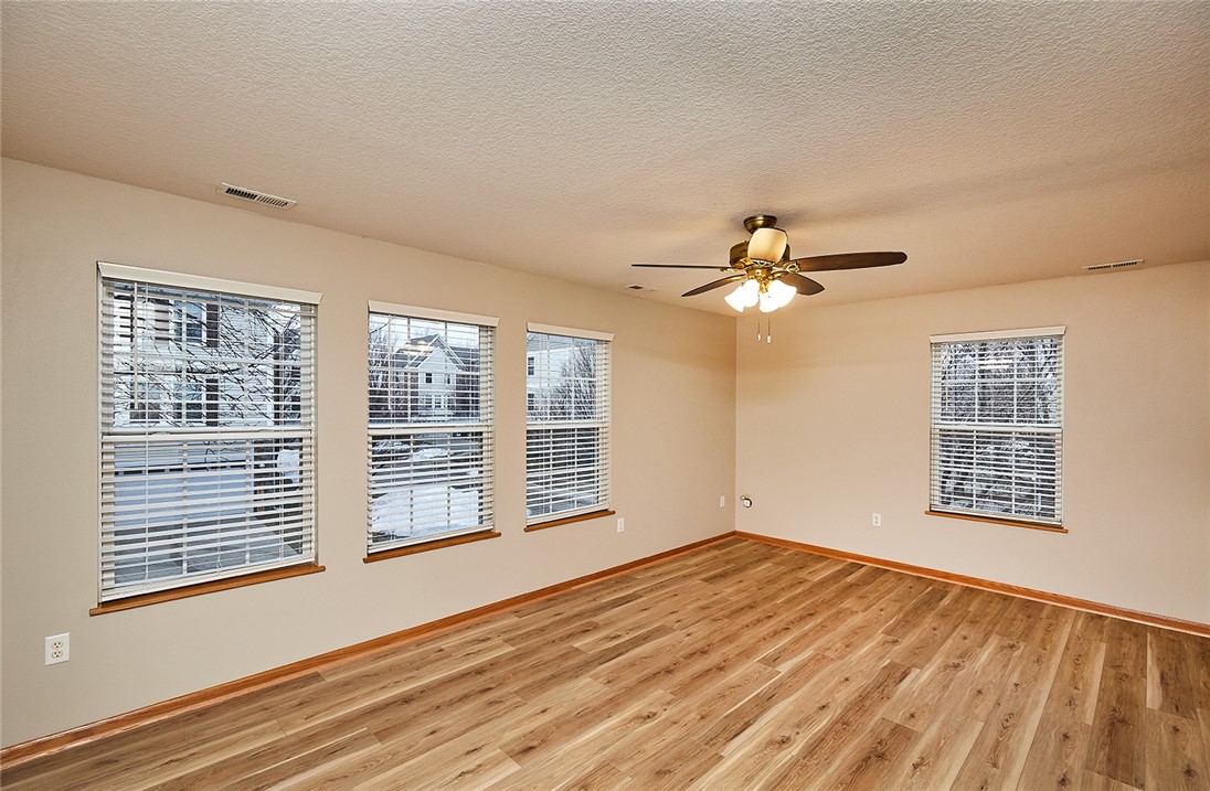 309 NE Sandalwood Street