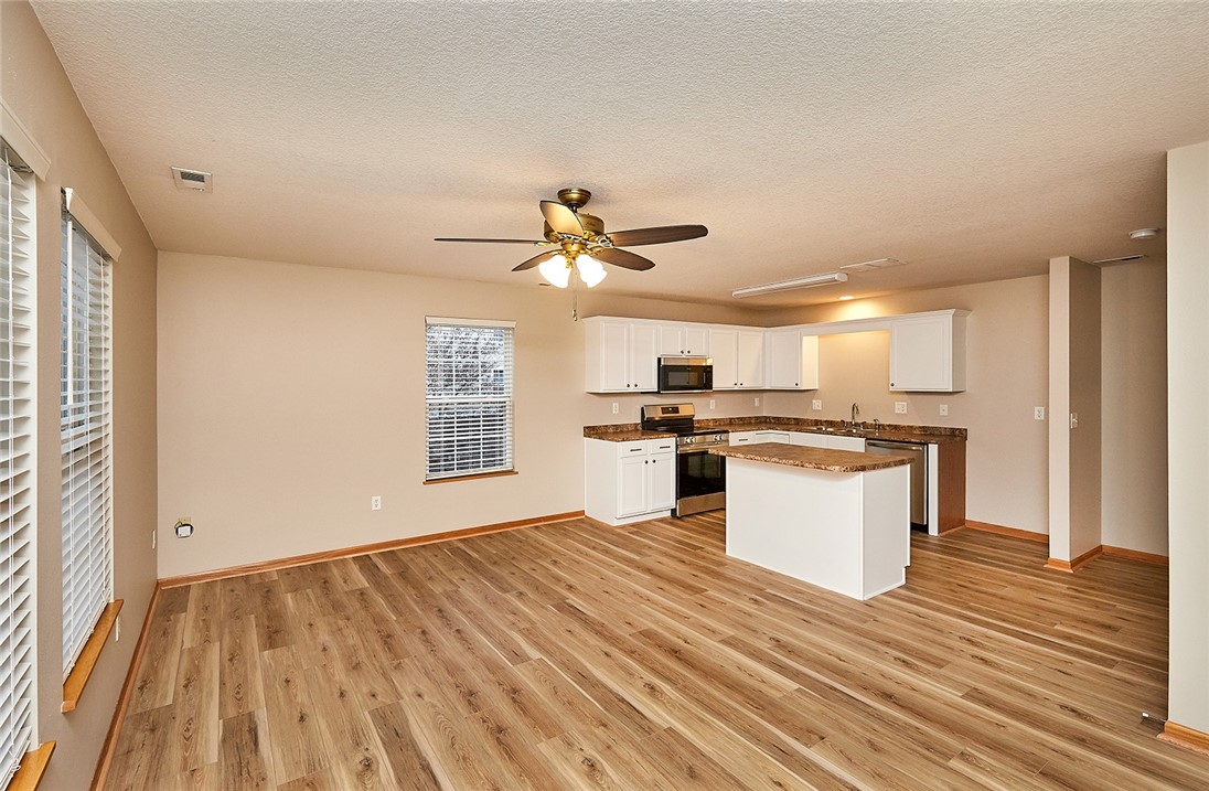 309 NE Sandalwood Street