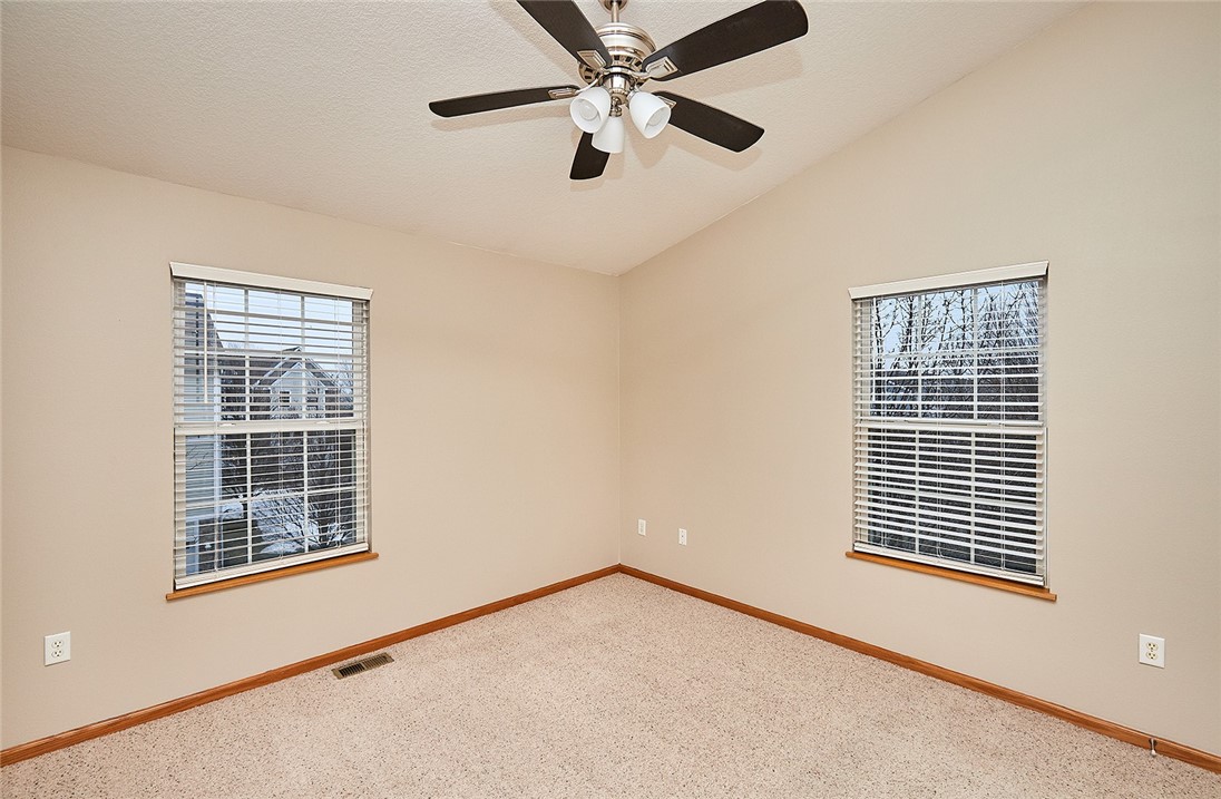 309 NE Sandalwood Street