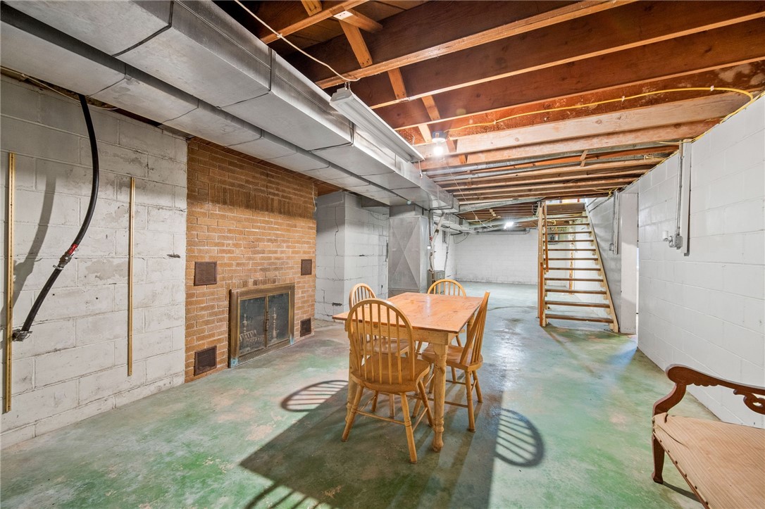 330 Perry Street