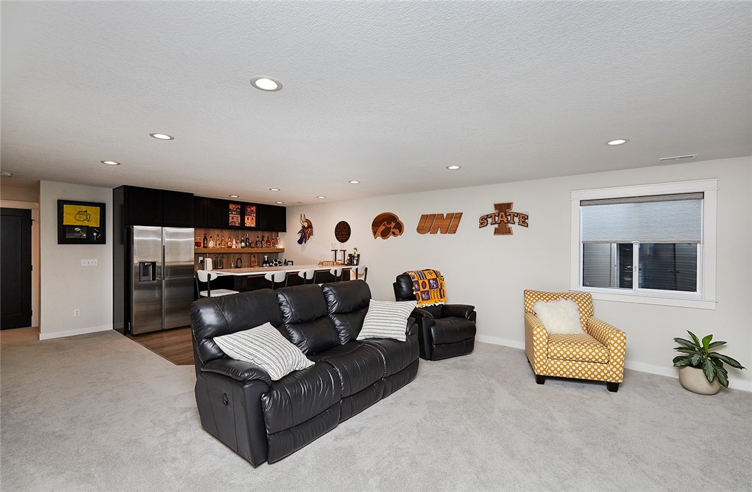 14805 North Valley Drive