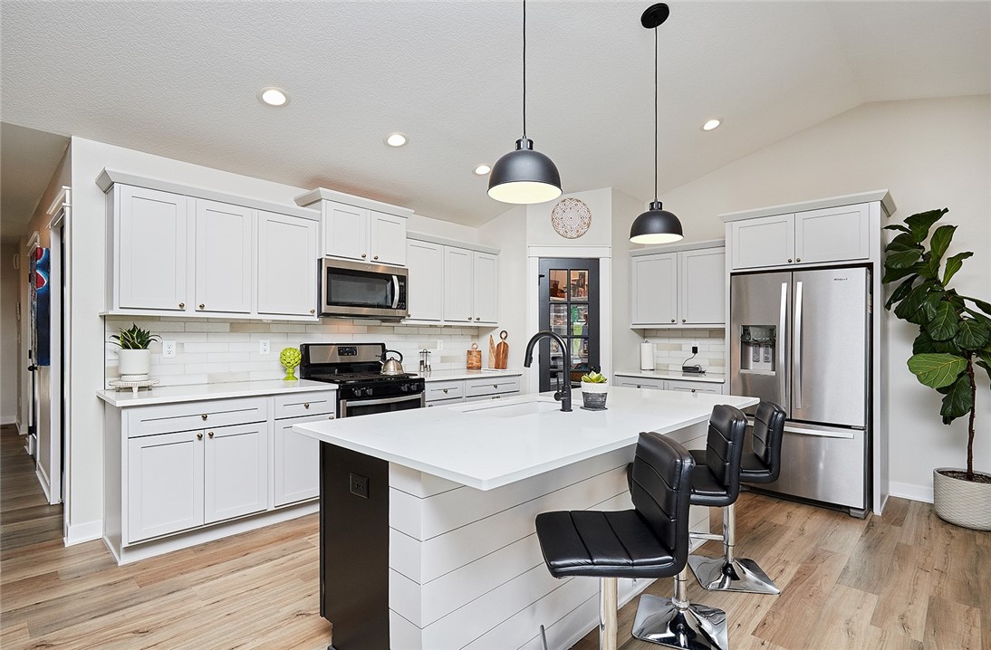 14805 North Valley Drive