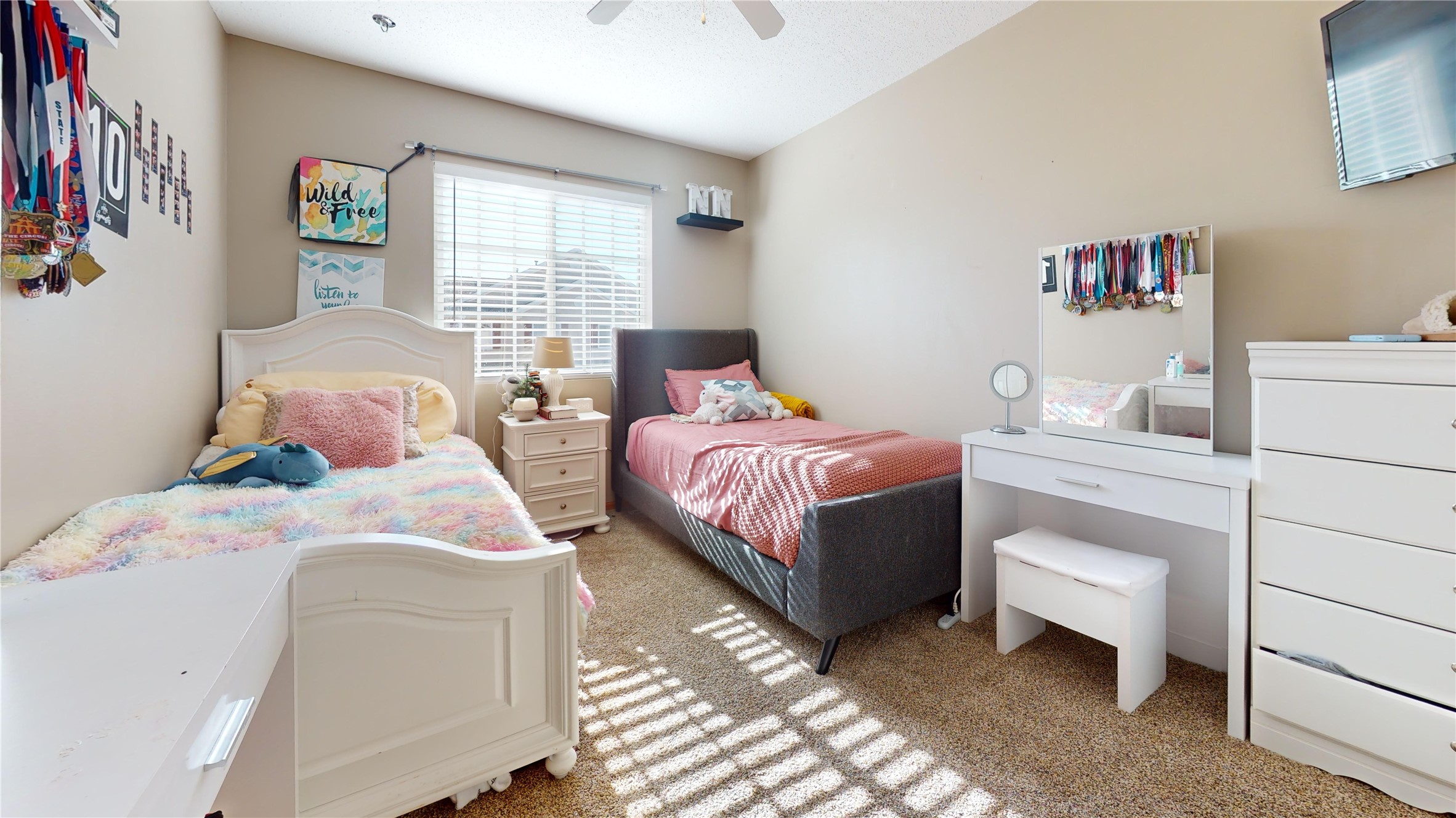 9425 Larch Lane