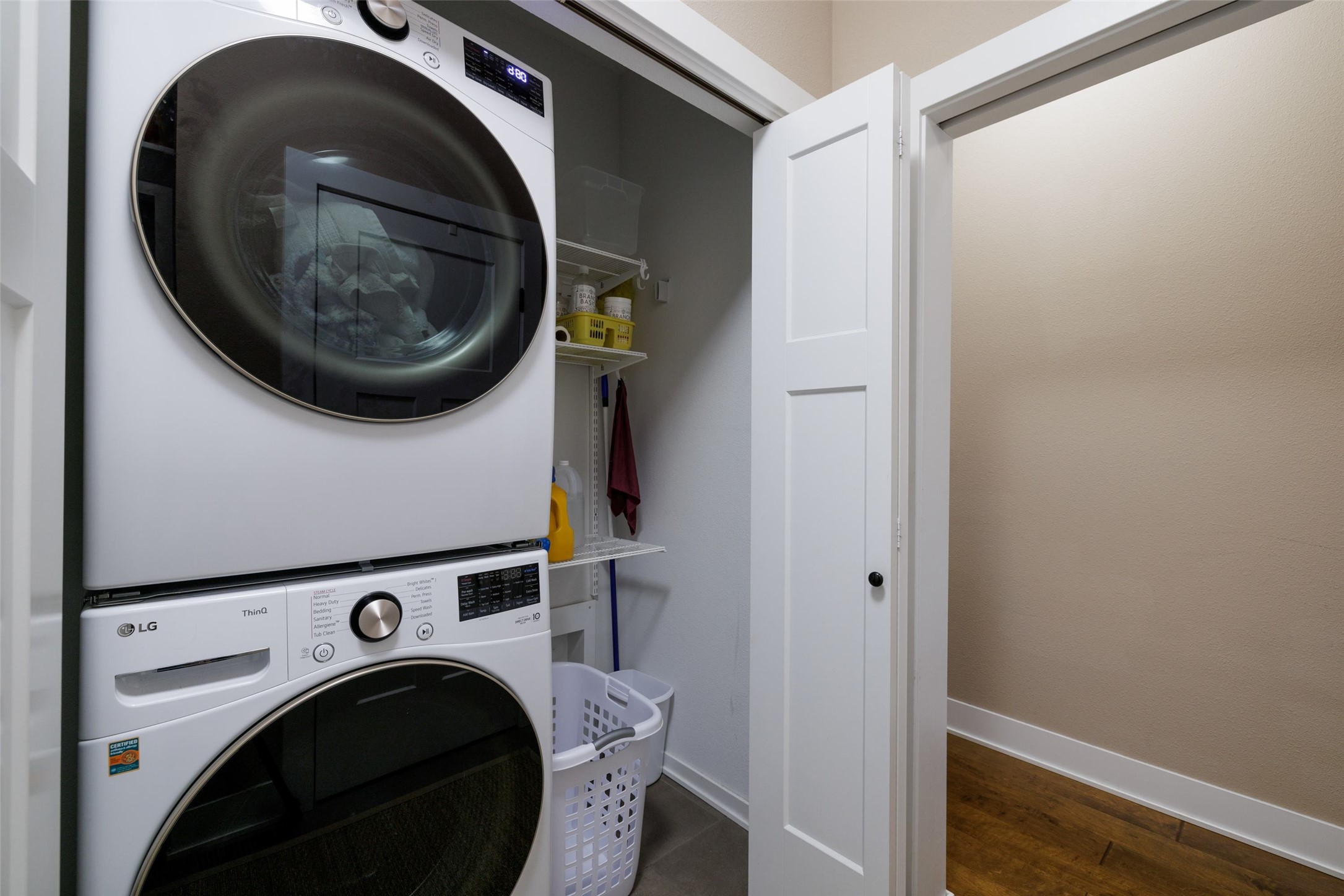 1805 SE Waters Edge Drive