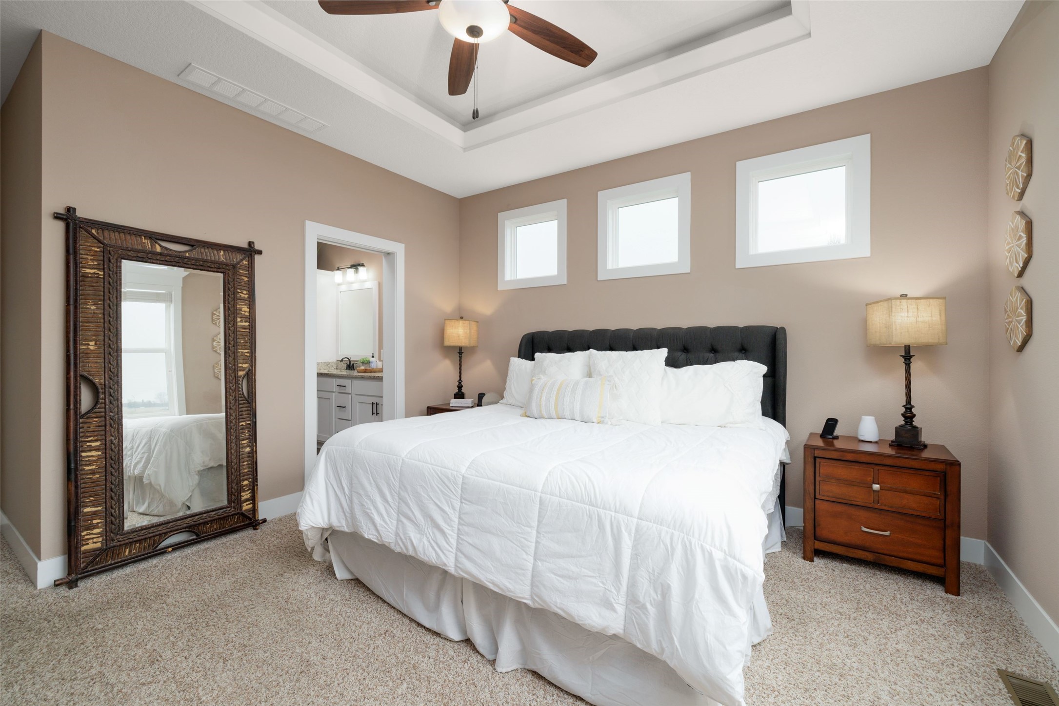 1805 SE Waters Edge Drive