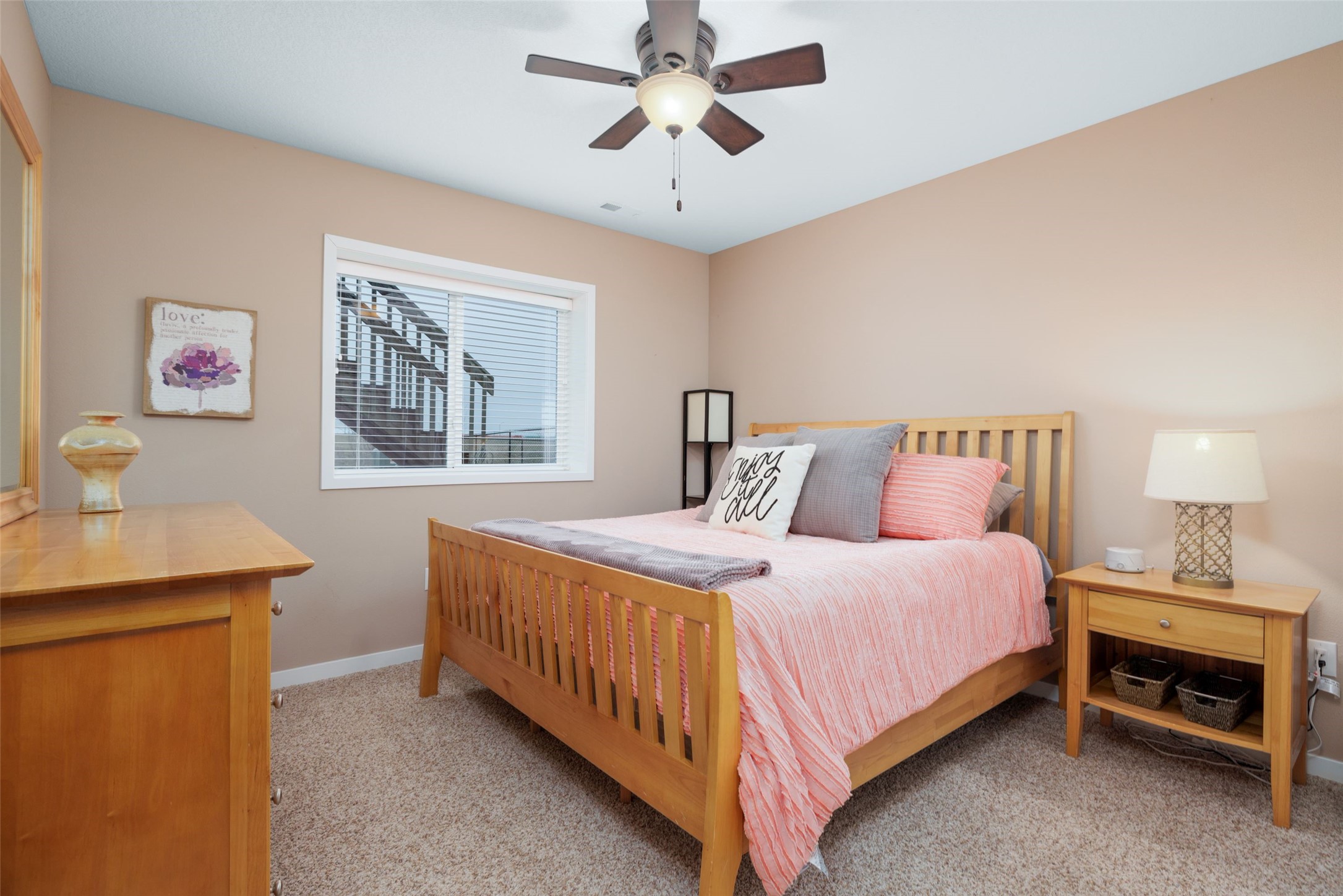 1805 SE Waters Edge Drive