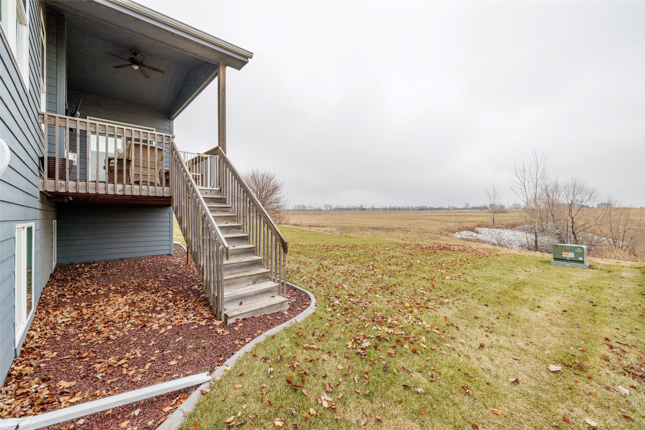 1805 SE Waters Edge Drive