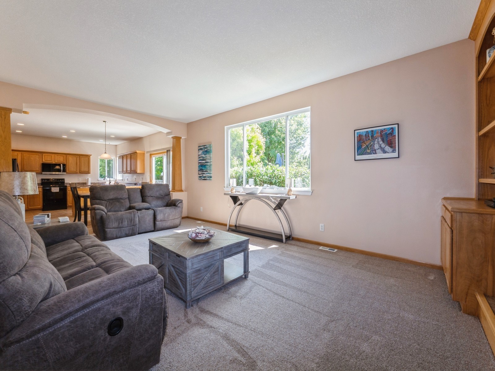 705 SE Whitetail Lane