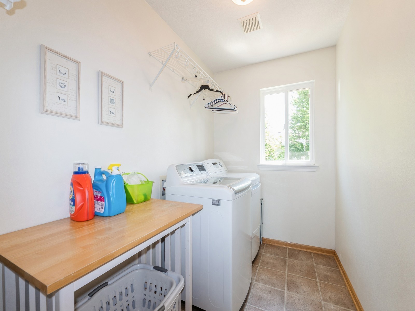 705 SE Whitetail Lane