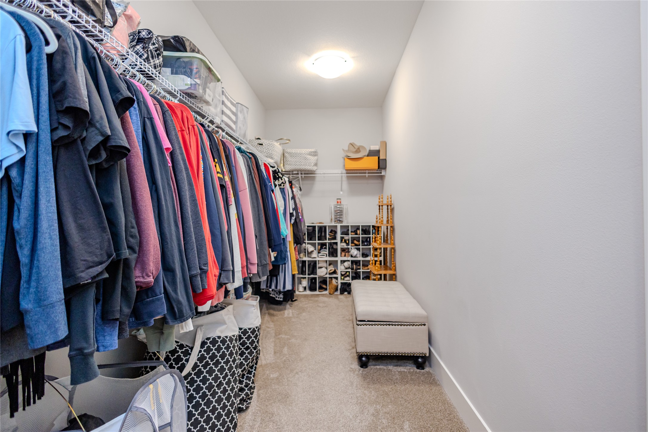 25 NW Valleyview Drive