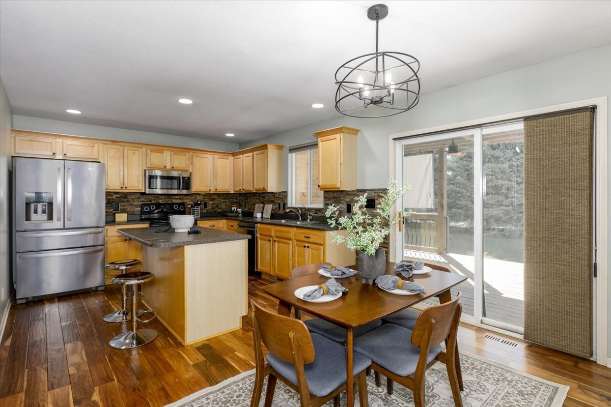 1440 SE Sagewood Circle