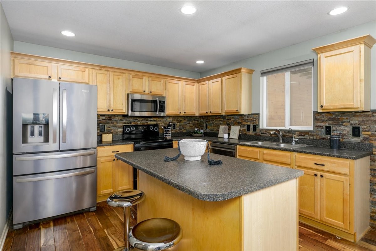 1440 SE Sagewood Circle