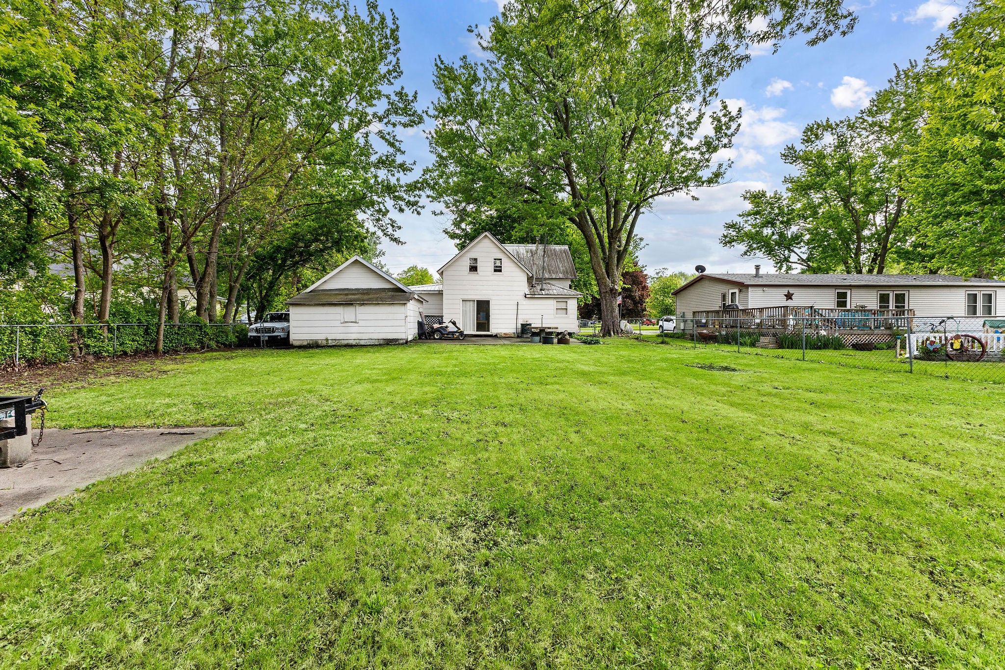 323 Walnut Street