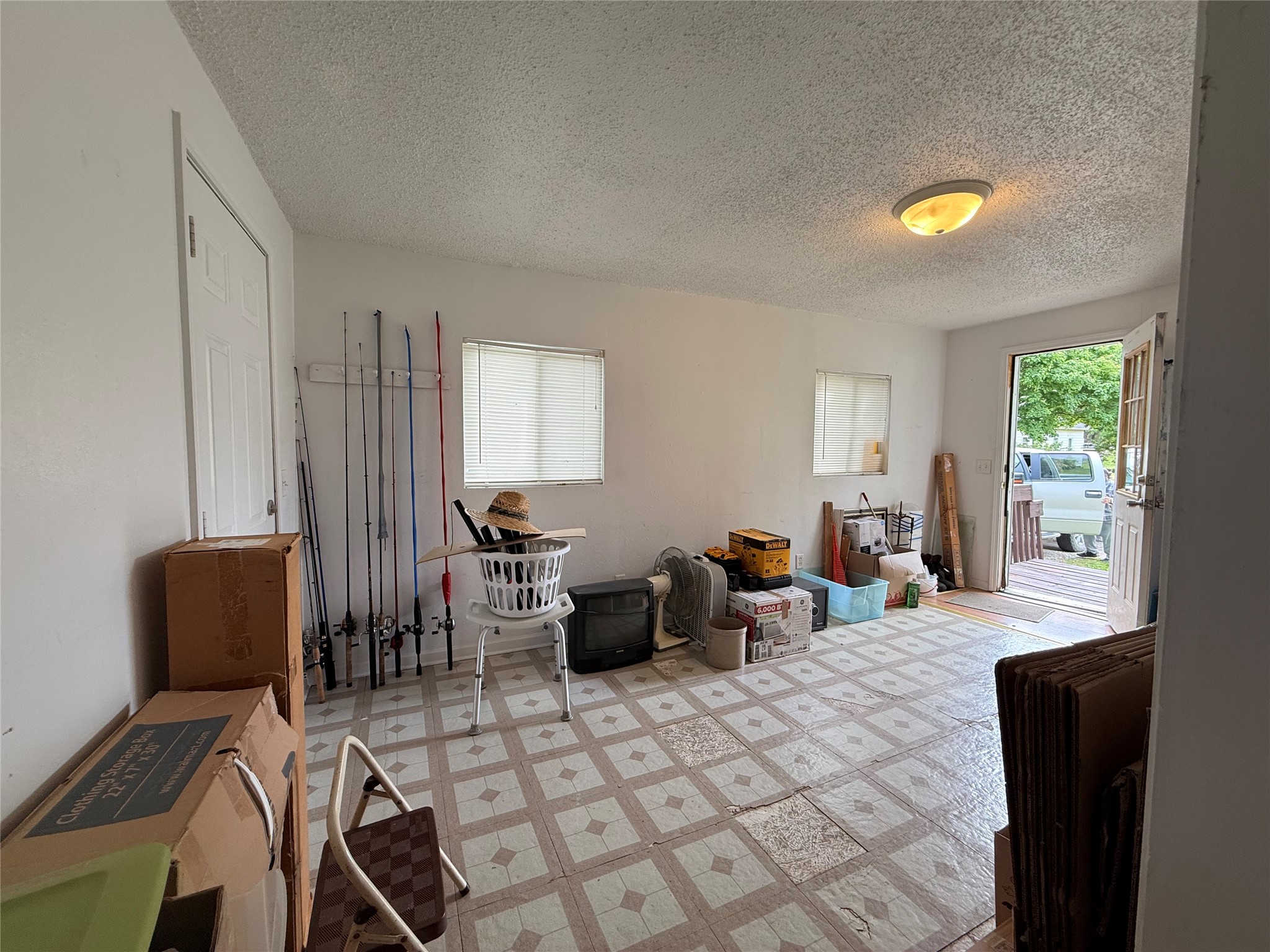 323 Walnut Street