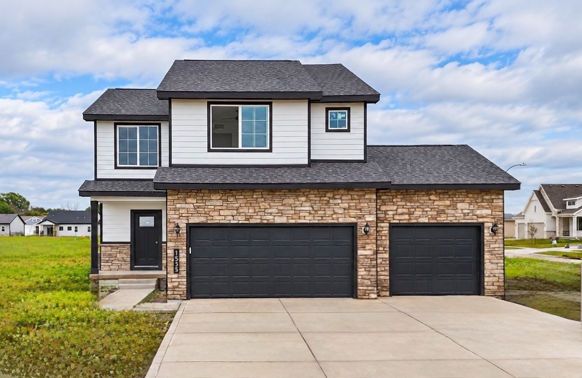 1535 NW Alderleaf Drive