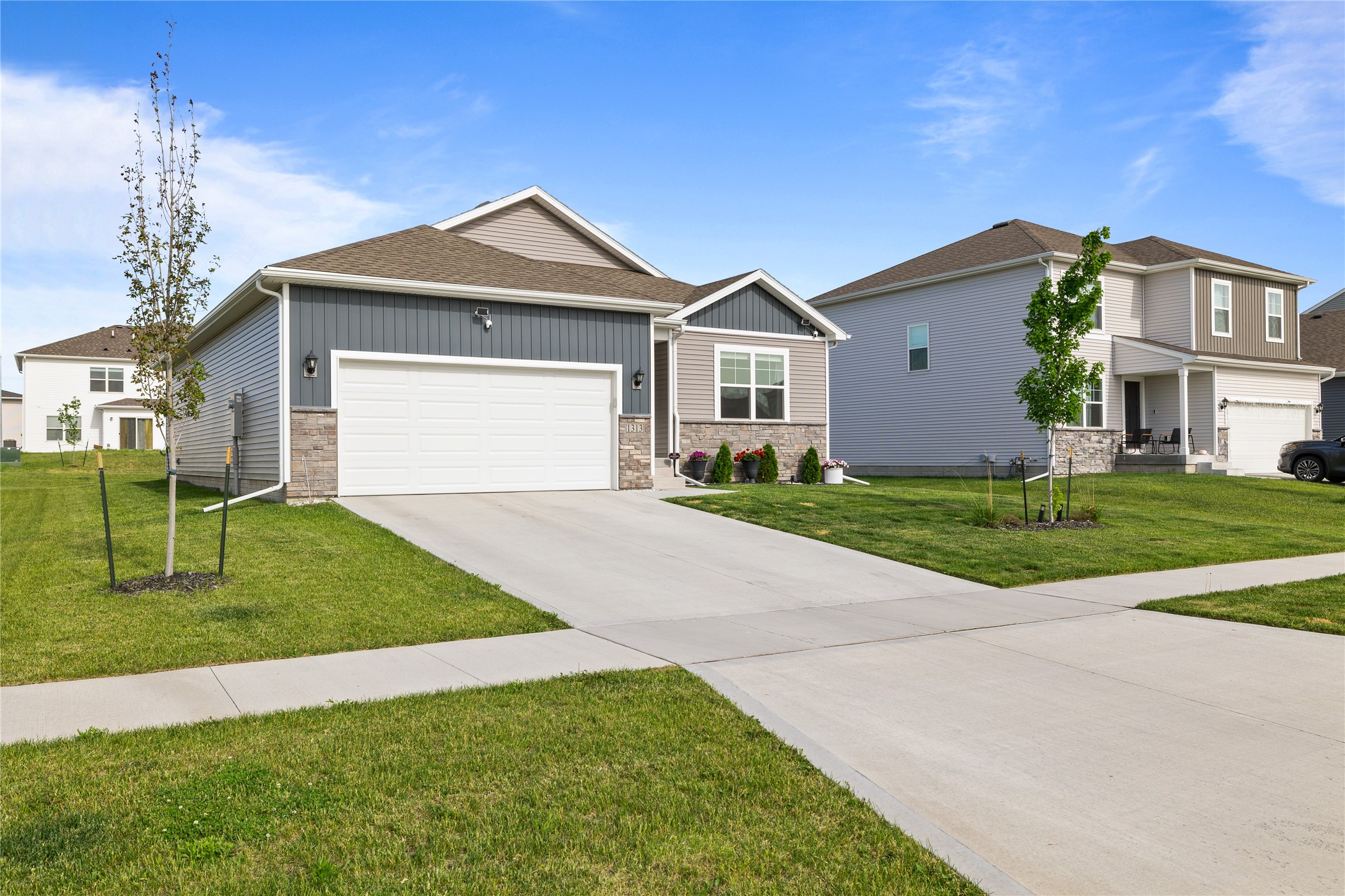 1313 NE Deerfield Drive